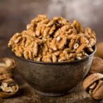 Walnut per kg